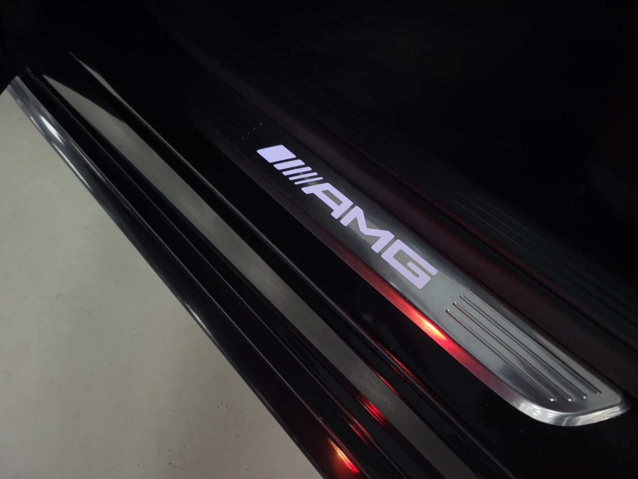 2020 Mercedes-Benz C-Class C43 DIGI DASH SPORT WHEEL SPORT EXHAUST Image principale