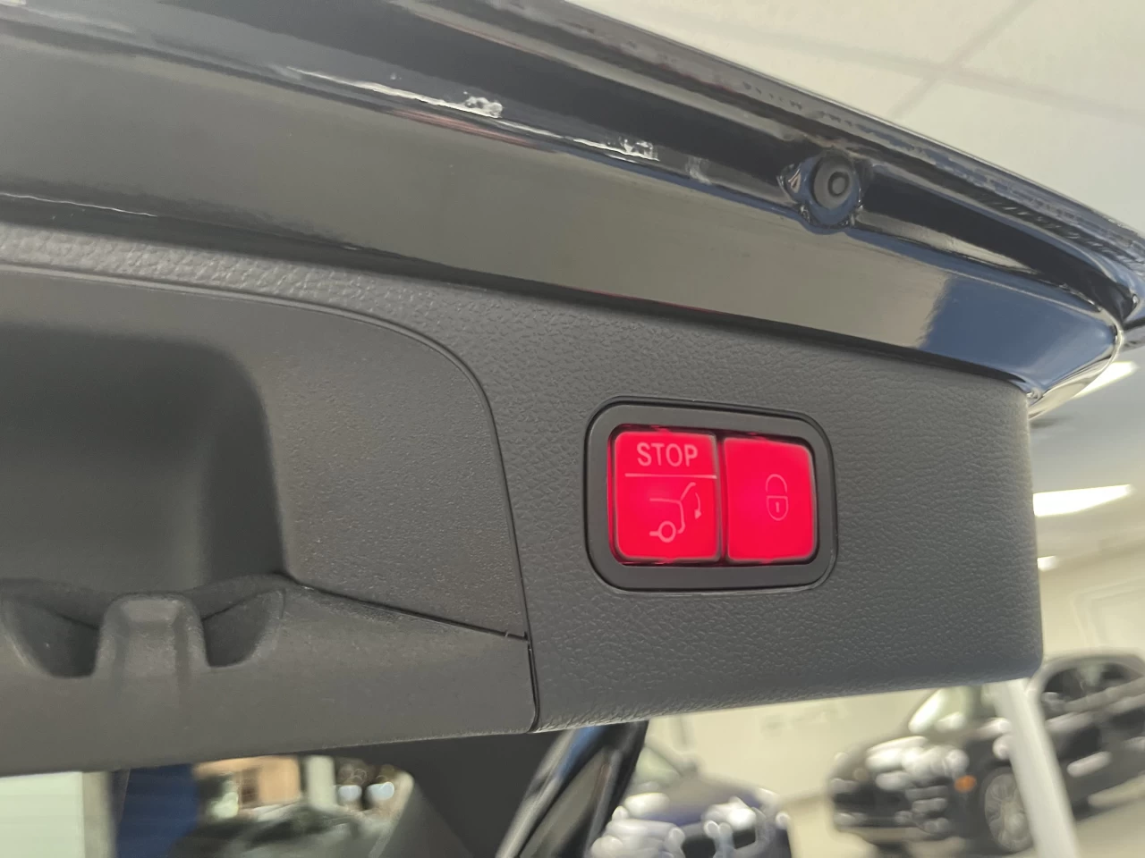 2021 Mercedes-Benz GLC GLC 300 4MATIC SUV *LOW KM* Image principale