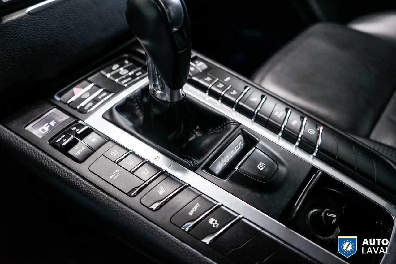 2017 Porsche Macan AWD 4dr Image principale