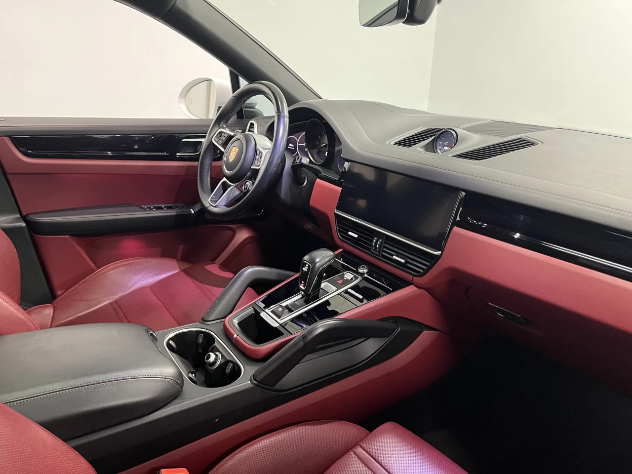 2022 Porsche Cayenne Coupe AWD Image principale