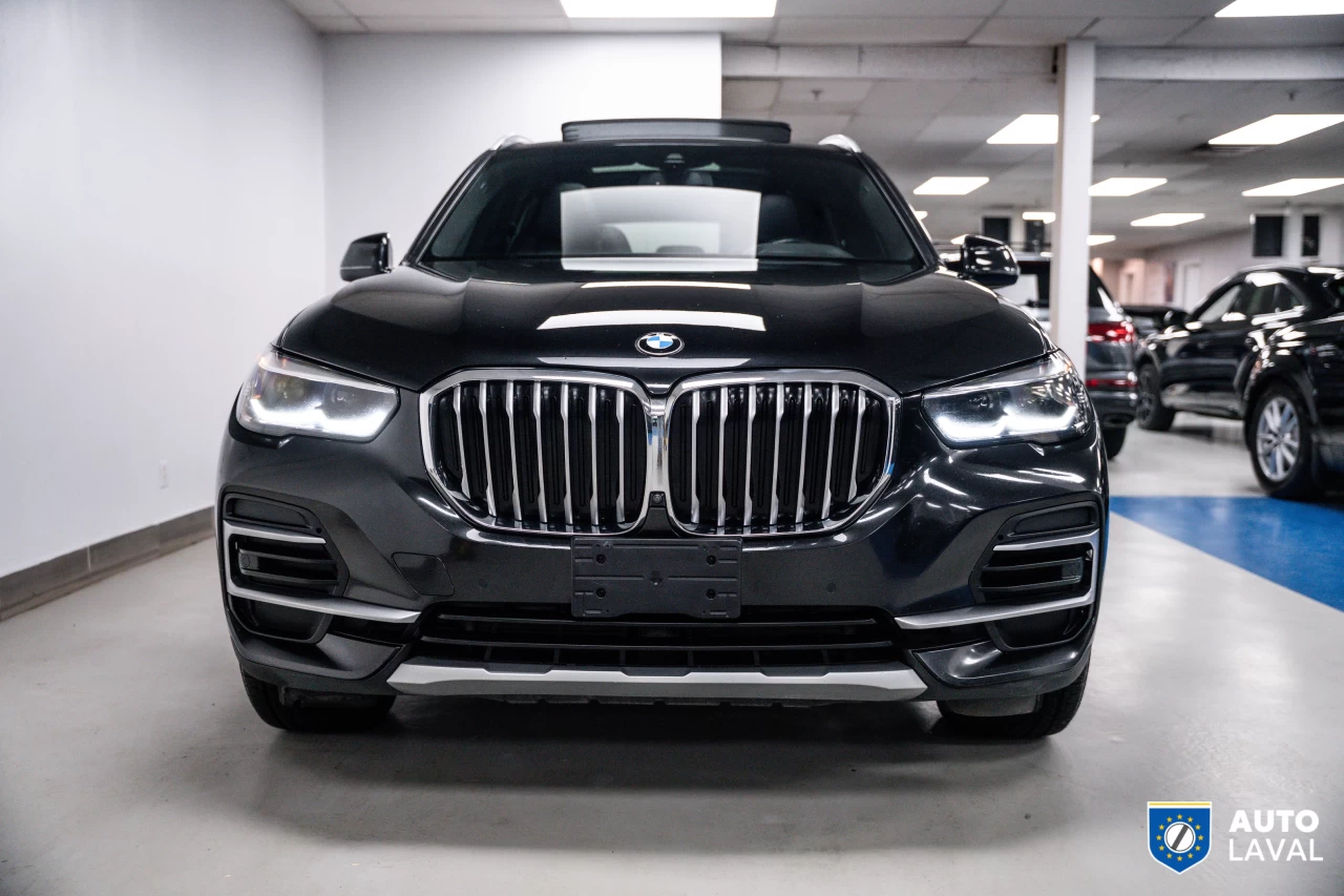 2023 BMW X5 xDrive40i Sports Activity Vehicle Main Image