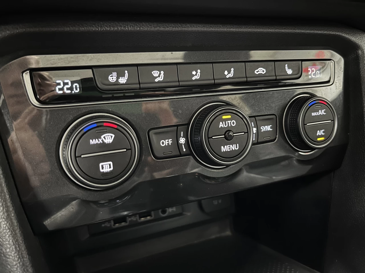 2019 Volkswagen Tiguan HIGHLINE RLINE 7 PASSANGER Image principale