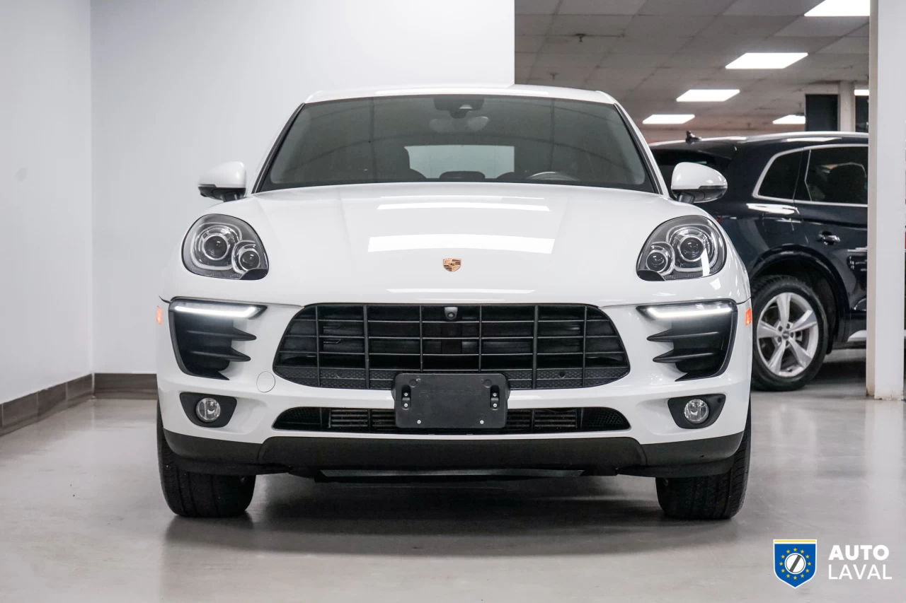 2017 Porsche Macan AWD 4dr Image principale