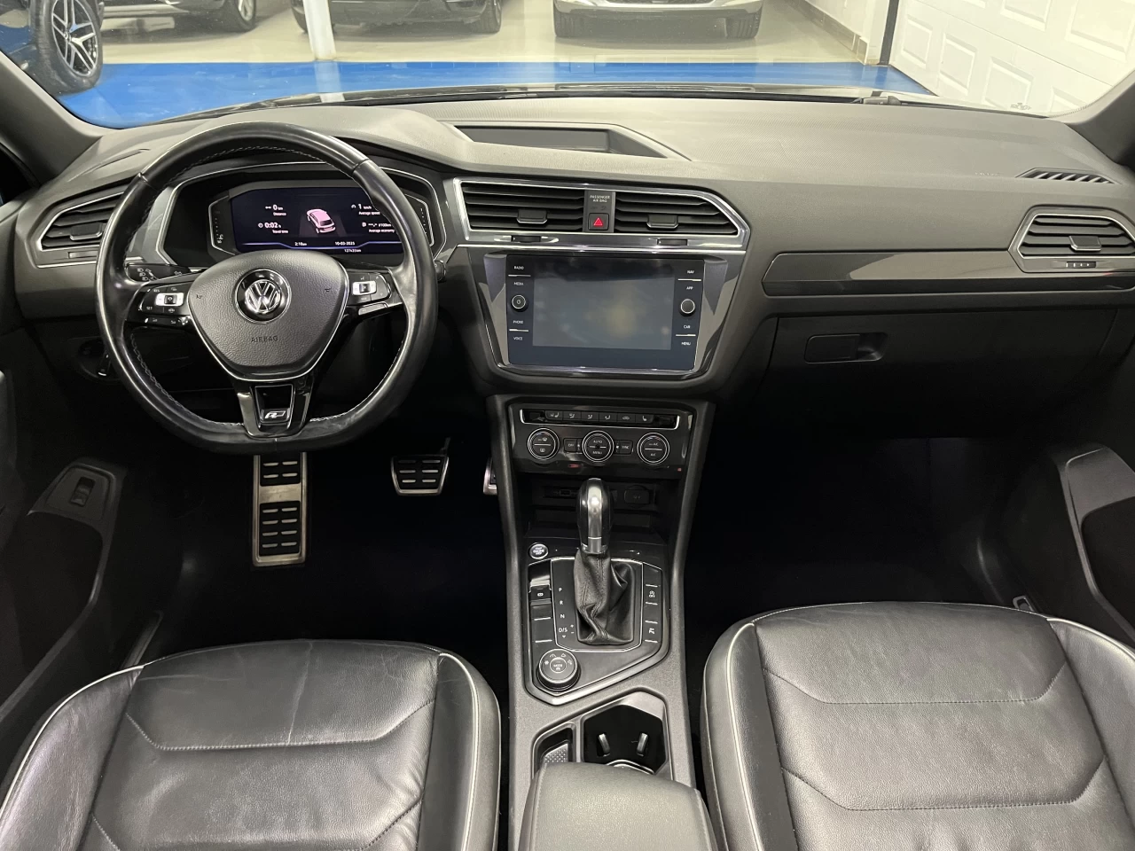 2019 Volkswagen Tiguan HIGHLINE RLINE 7 PASSANGER Image principale