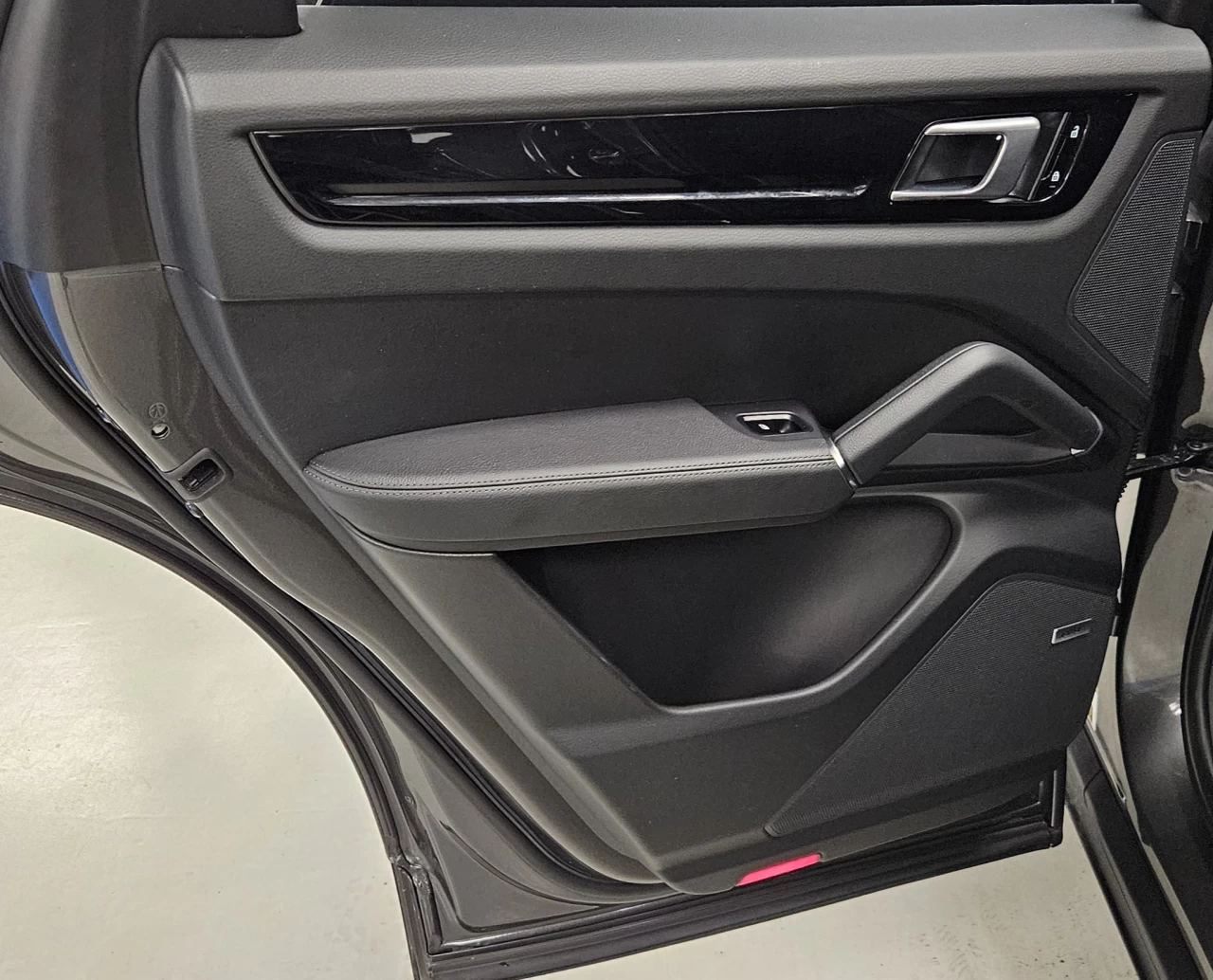 2021 Porsche Cayenne E-HYBRID AWD ONE OWNER NO ACCIDENTS CPO WARRANTY Image principale