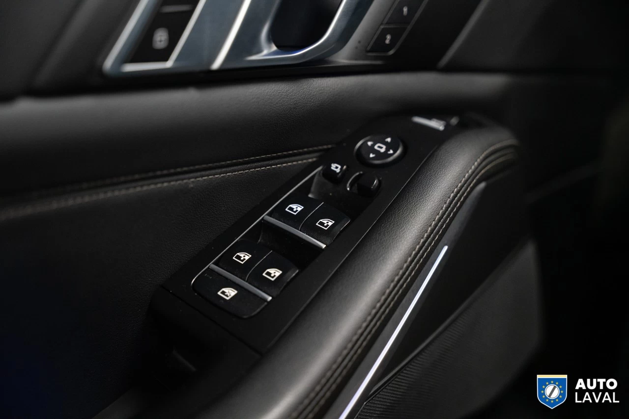 2023 BMW X5 xDrive40i Sports Activity Vehicle Image principale