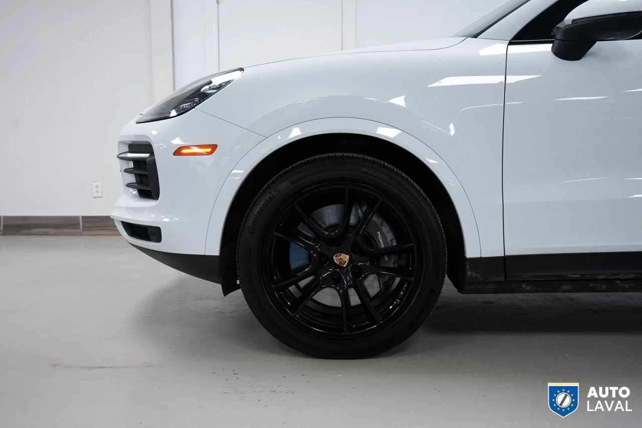 2022 Porsche Cayenne Coupe AWD Main Image