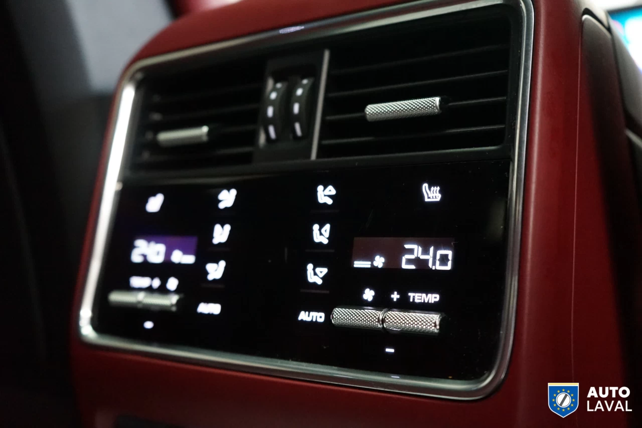 2022 Porsche Cayenne Coupe AWD Image principale