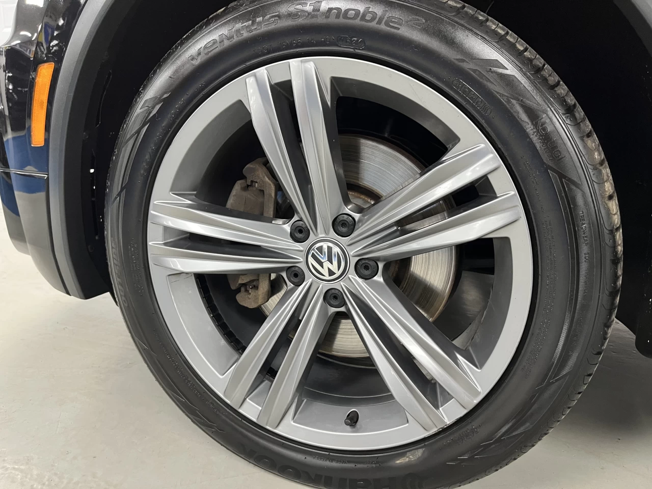 2019 Volkswagen Tiguan HIGHLINE RLINE 7 PASSANGER Main Image