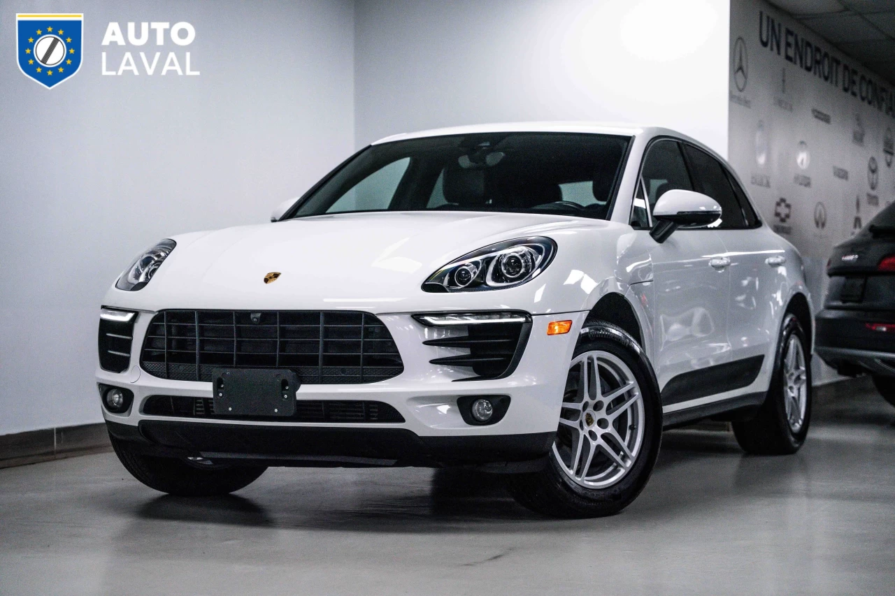 2017 Porsche Macan AWD 4dr Main Image