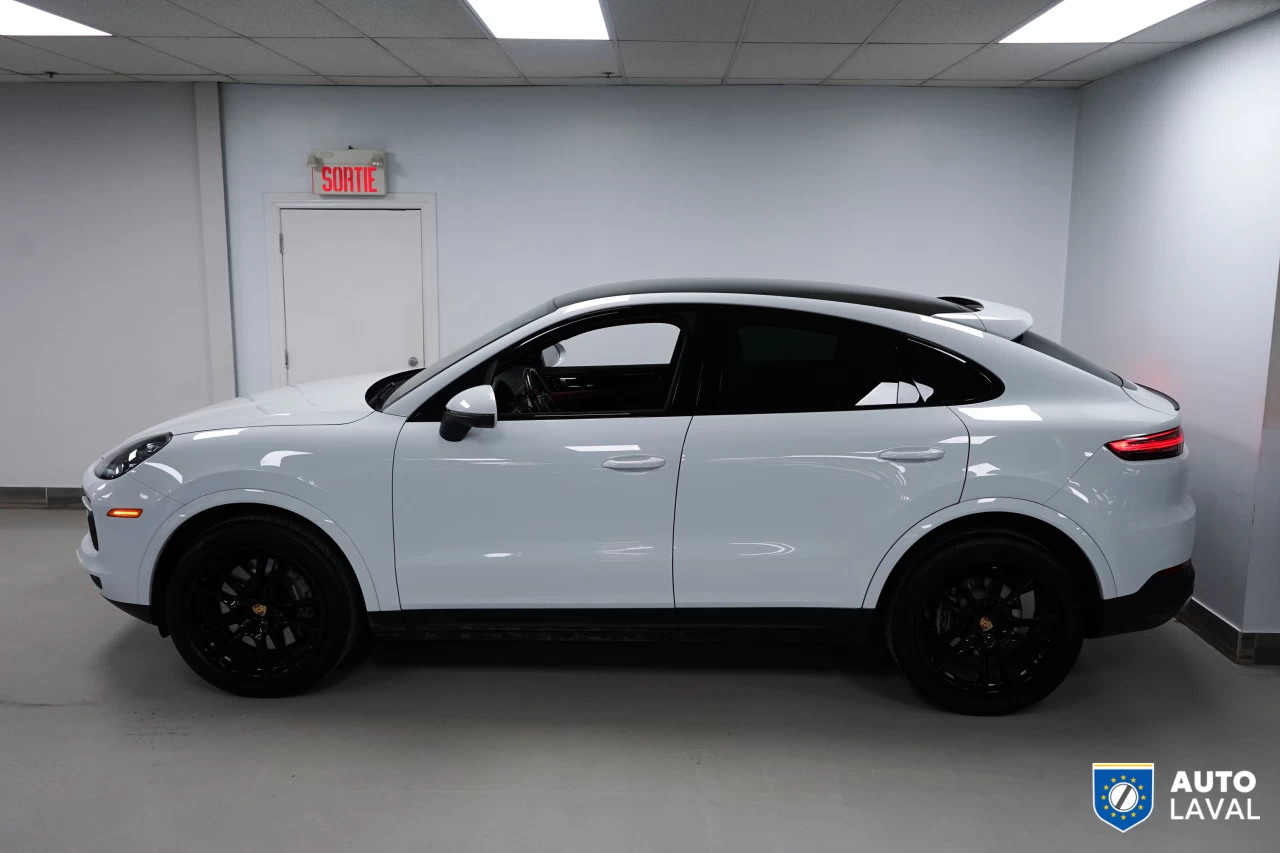 2022 Porsche Cayenne Coupe AWD Image principale
