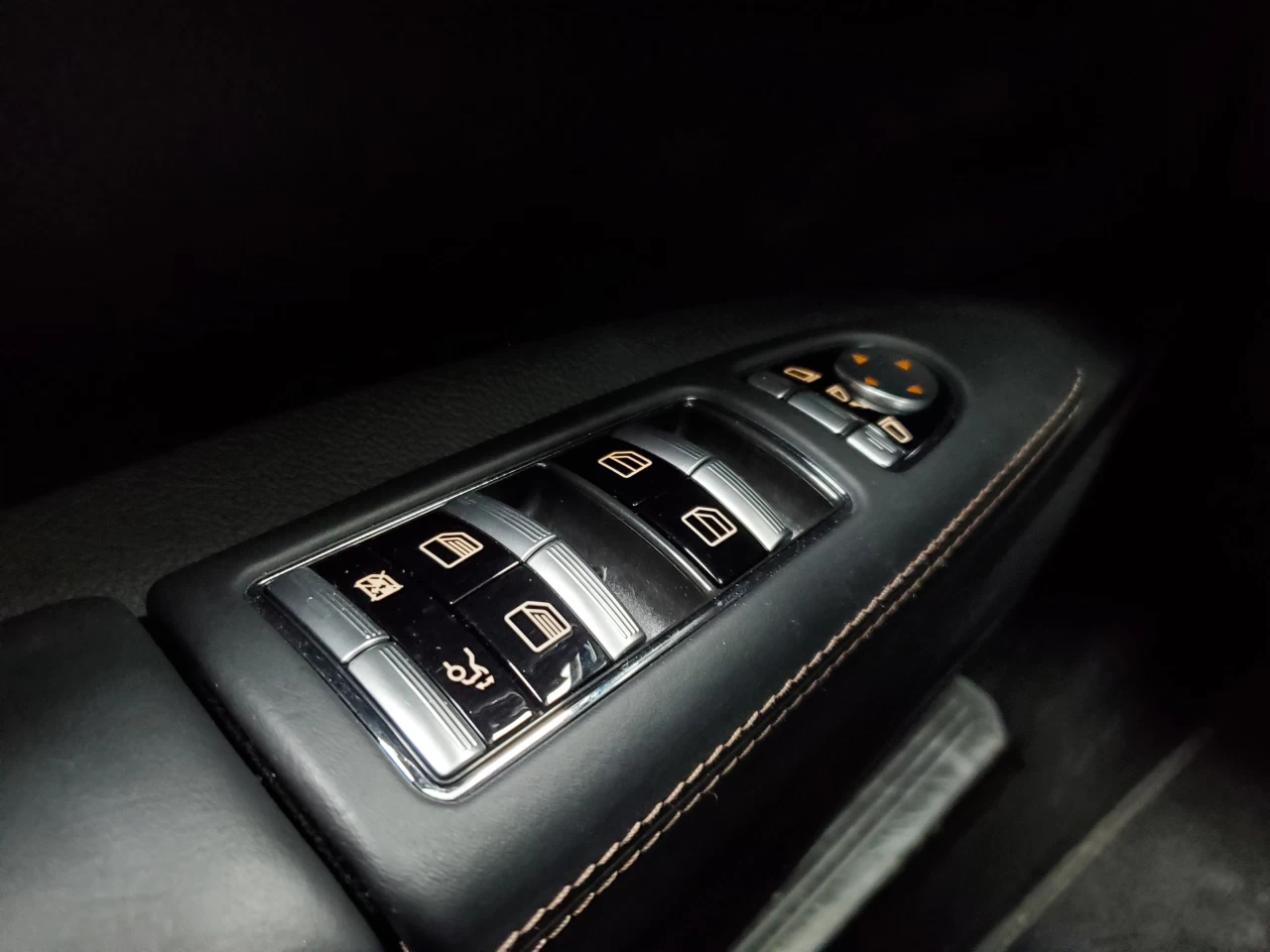 2013 Mercedes-Benz S-Class 4dr Sdn S 550 4MATIC SWB Image principale