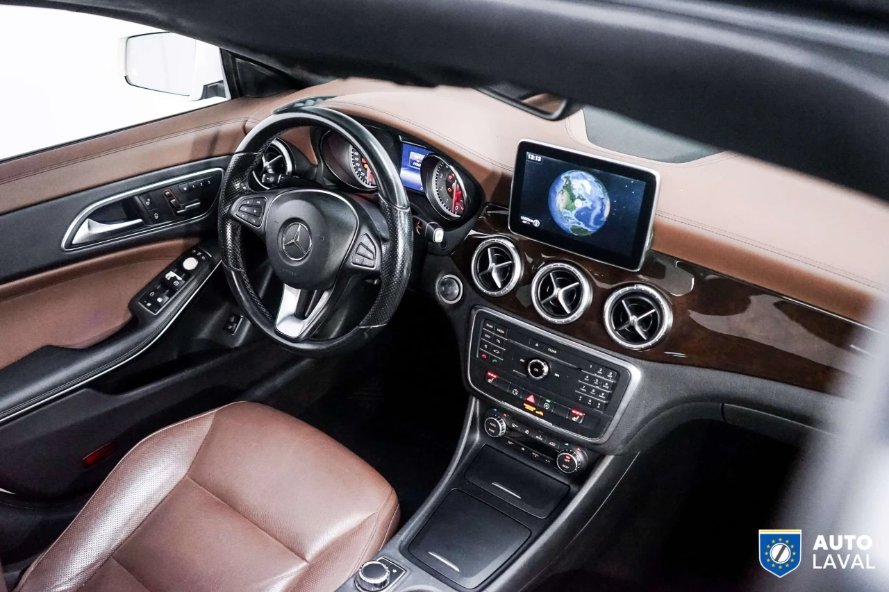 2015 Mercedes-Benz CLA CLA 250 Image principale