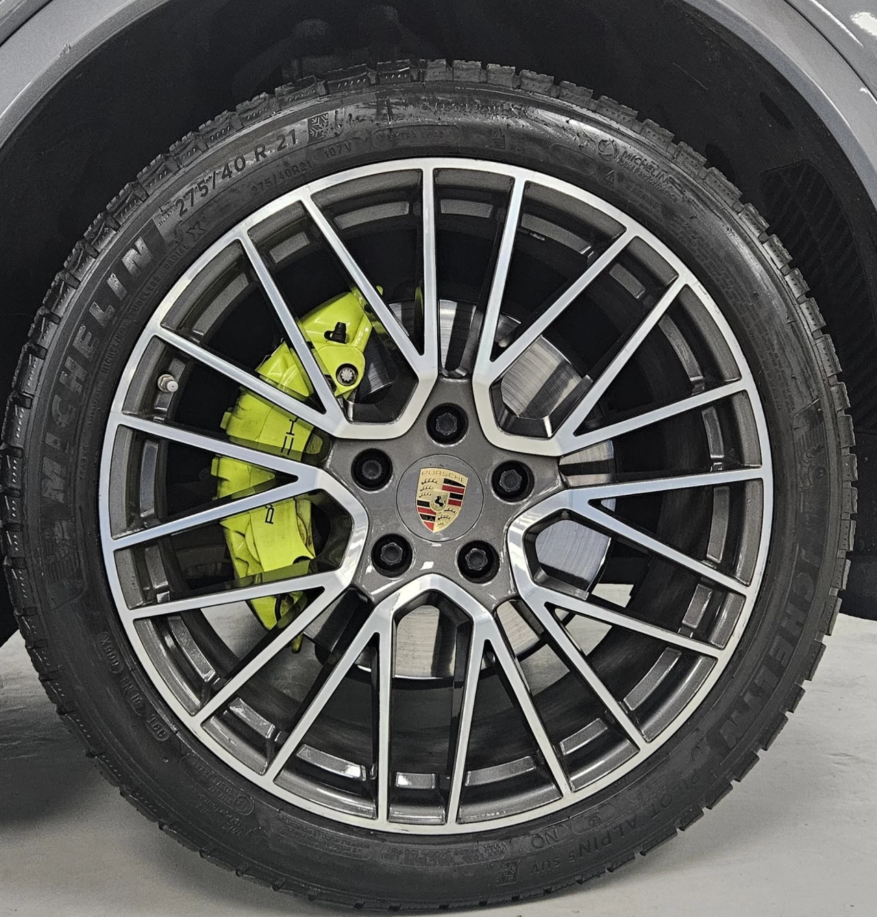 2021 Porsche Cayenne E-HYBRID AWD ONE OWNER NO ACCIDENTS CPO WARRANTY Main Image