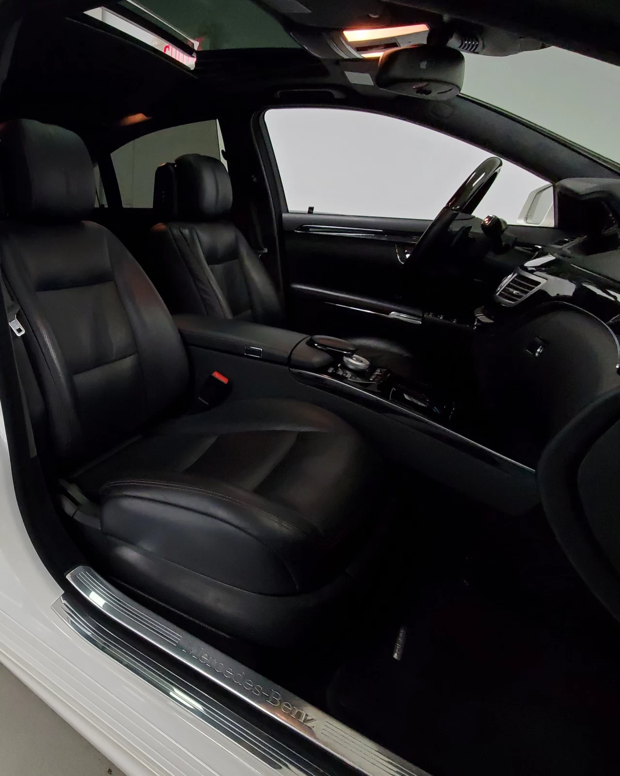 2013 Mercedes-Benz S-Class 4dr Sdn S 550 4MATIC SWB Image principale