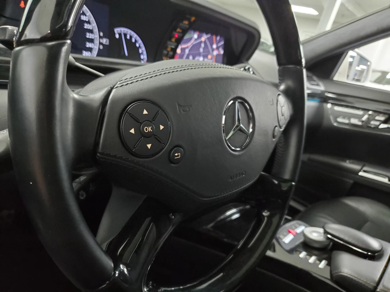 2013 Mercedes-Benz S-Class 4dr Sdn S 550 4MATIC SWB Image principale