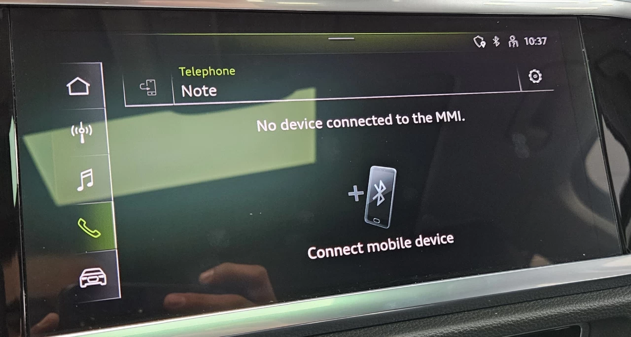 2023 Audi Q3 45 TFSI quattro LOADED ROOF Main Image