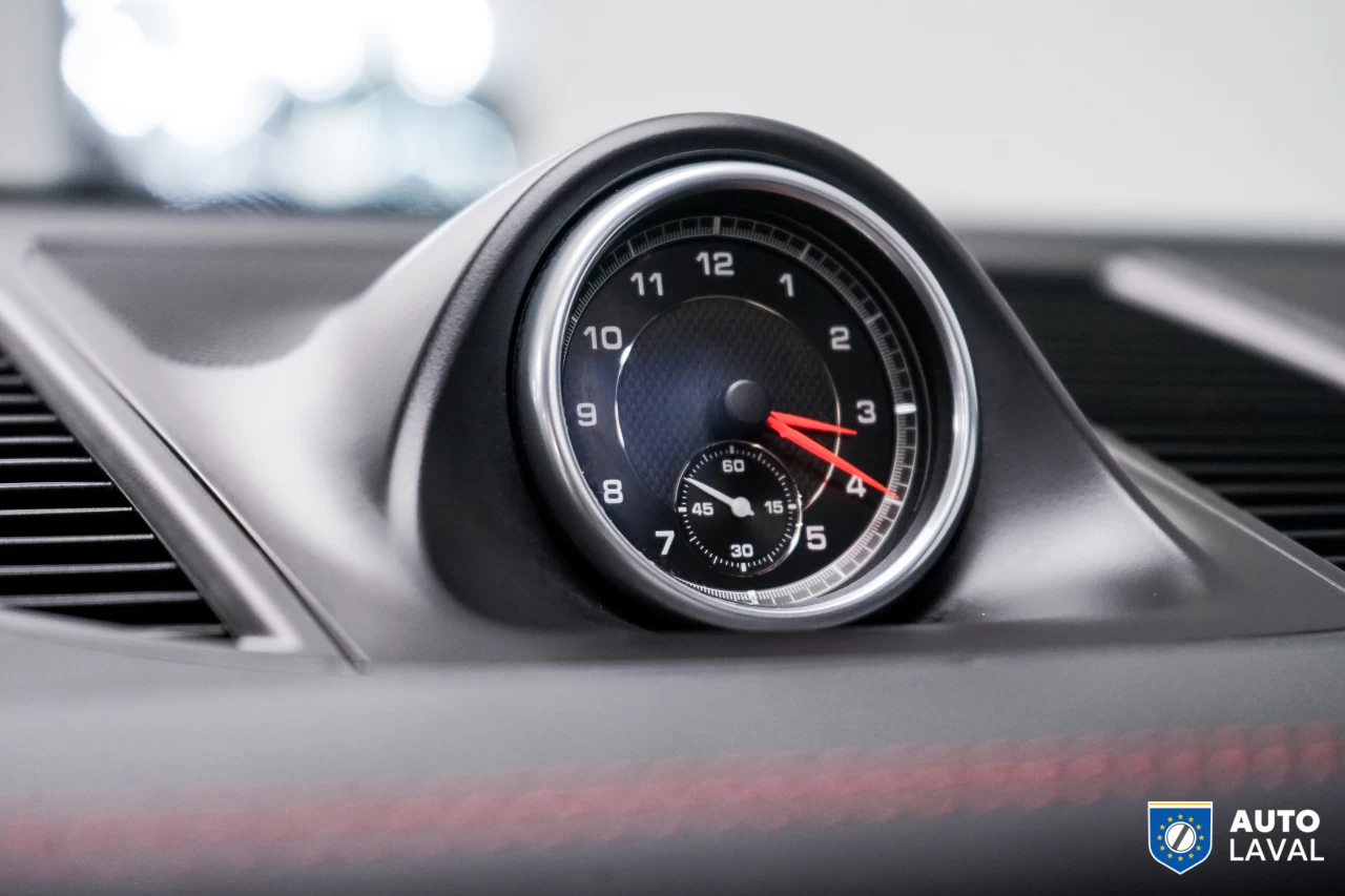 2021 Porsche Macan AWD Image principale