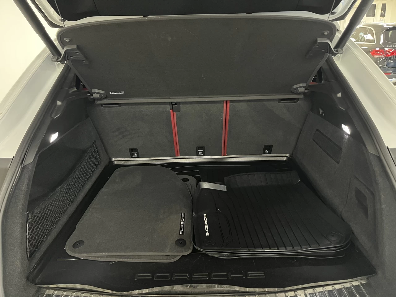 2022 Porsche Cayenne Coupe AWD Main Image