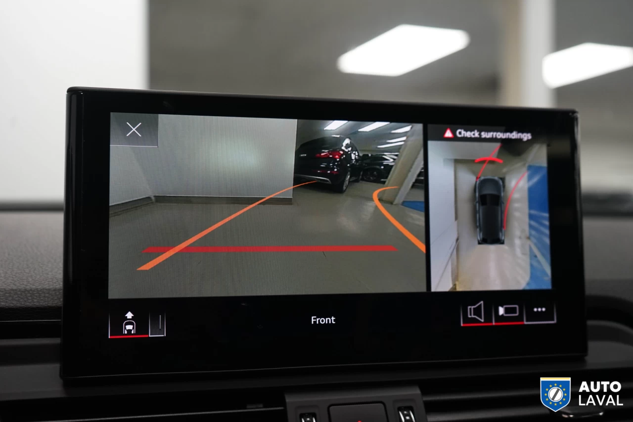 2022 Audi SQ5 TECHNIK  QUANTUM GRAY Image principale