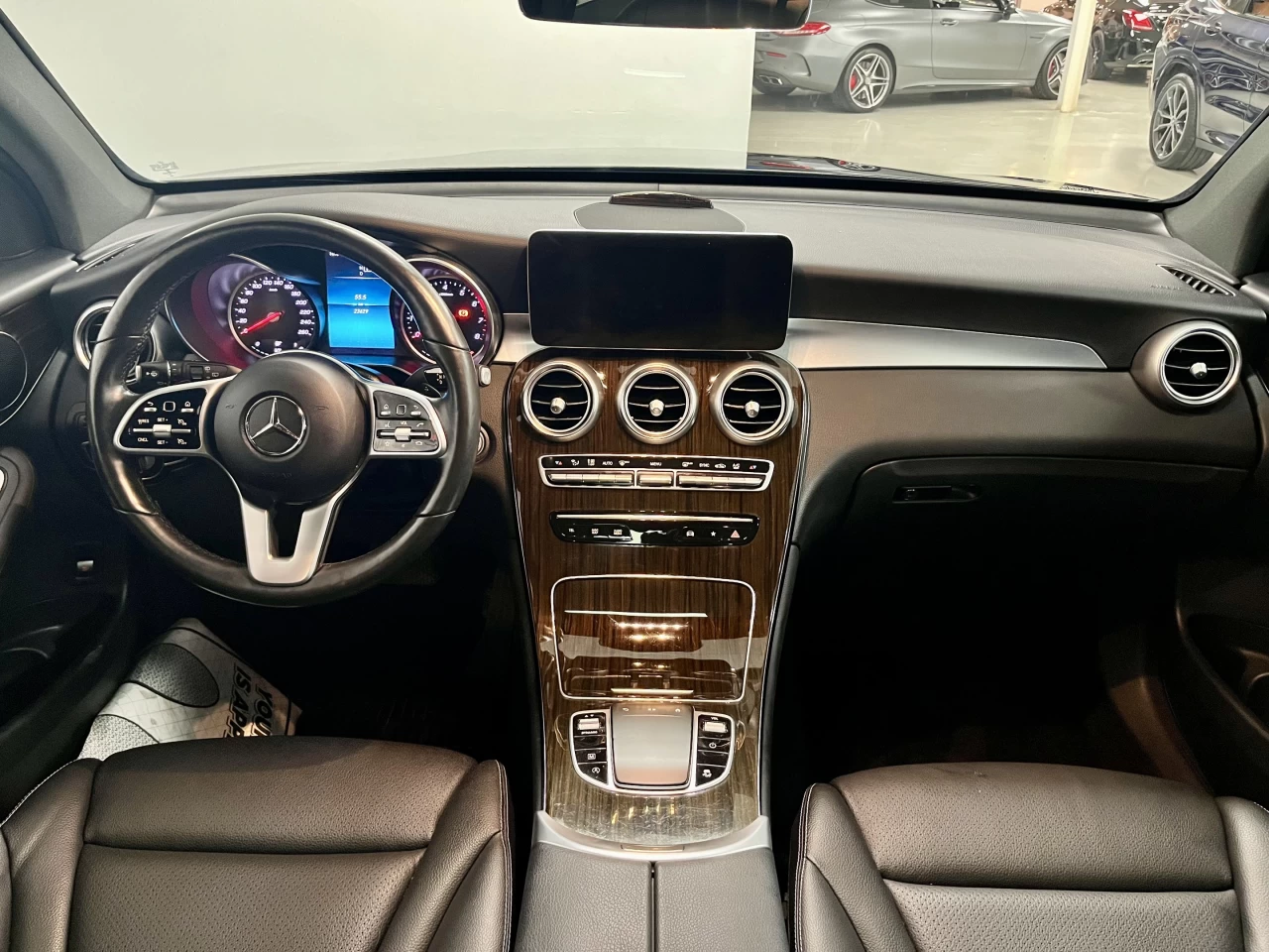 2021 Mercedes-Benz GLC GLC 300 4MATIC SUV *LOW KM* Main Image