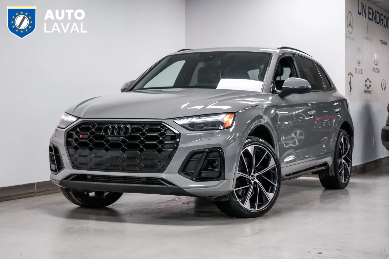 2022 Audi SQ5 TECHNIK  QUANTUM GRAY Image principale