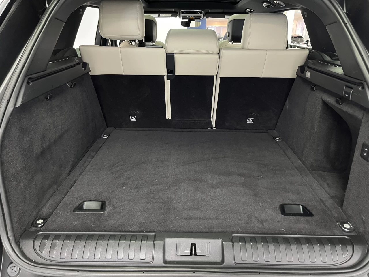 2020 Land Rover Range Rover Sport MHEV HST Main Image