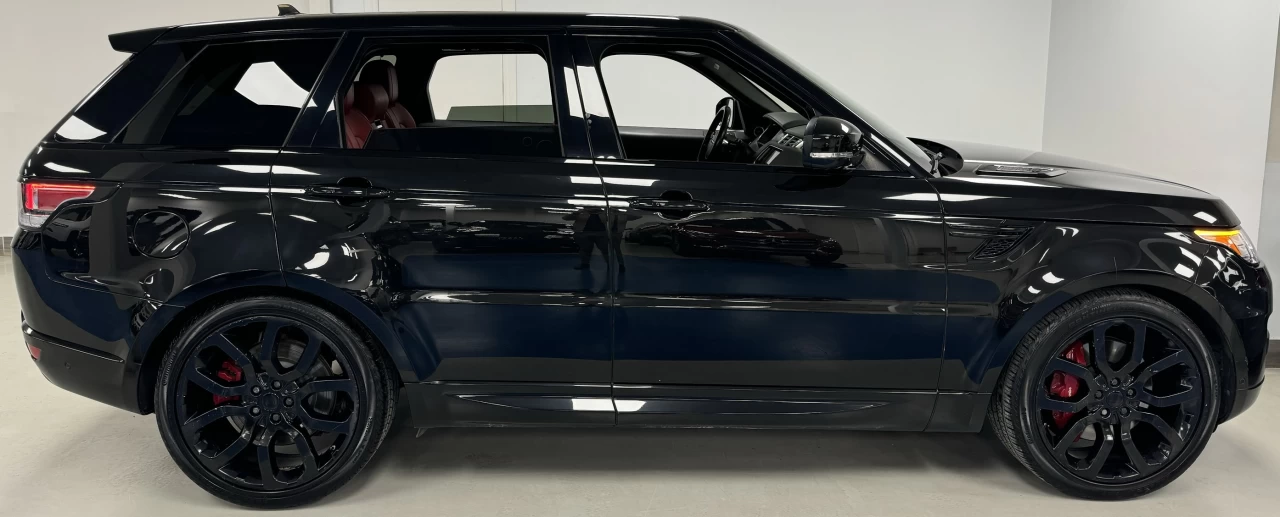 2016 Land Rover Range Rover Sport V8 SC Dynamic - FULL BLACK/RED - LOW KM - 510HP! Main Image