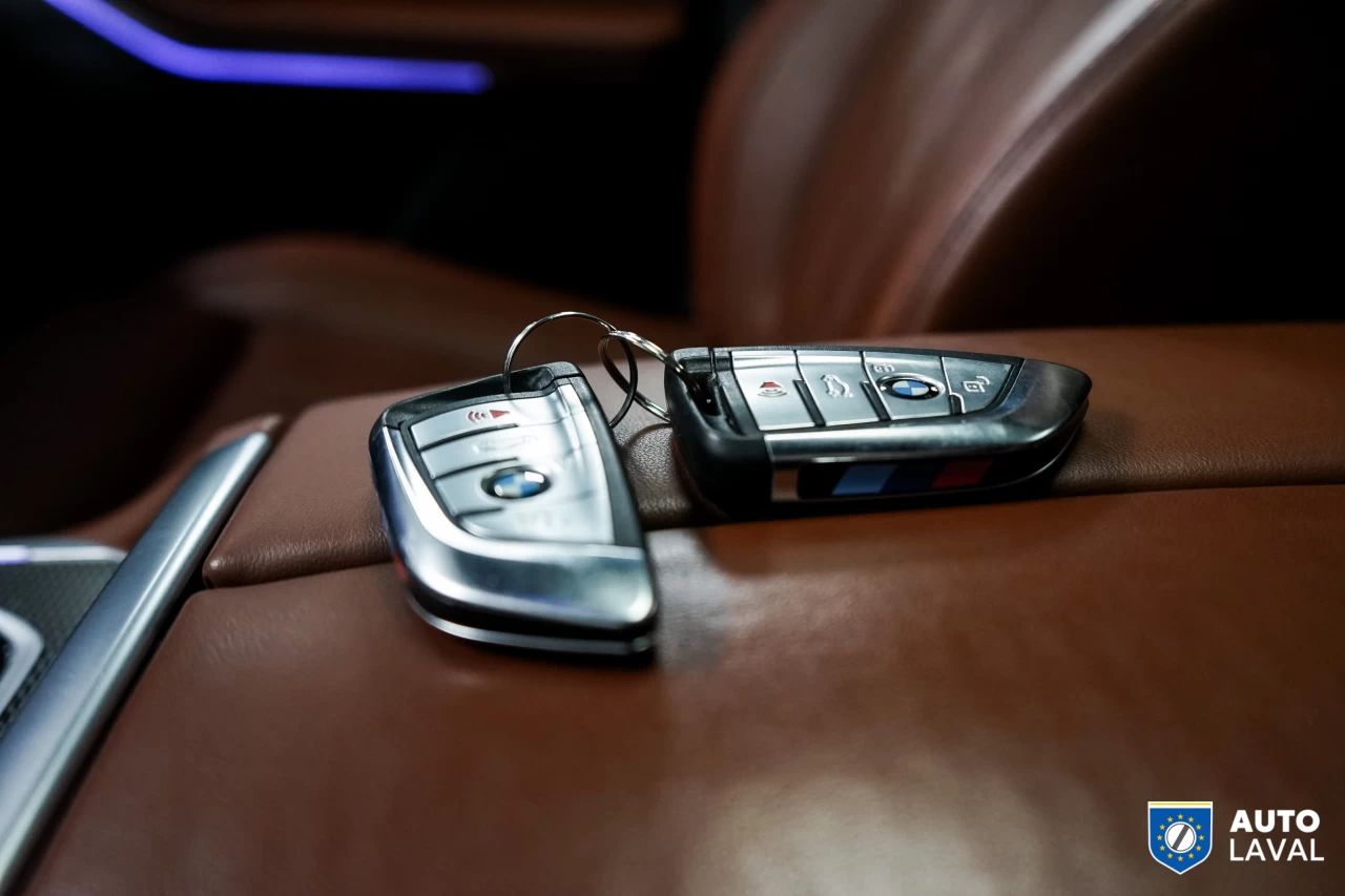 2022 BMW X5 xDrive40i - INDIVIDUAL - SKY LOUNGE - DRAVIT GREY Main Image