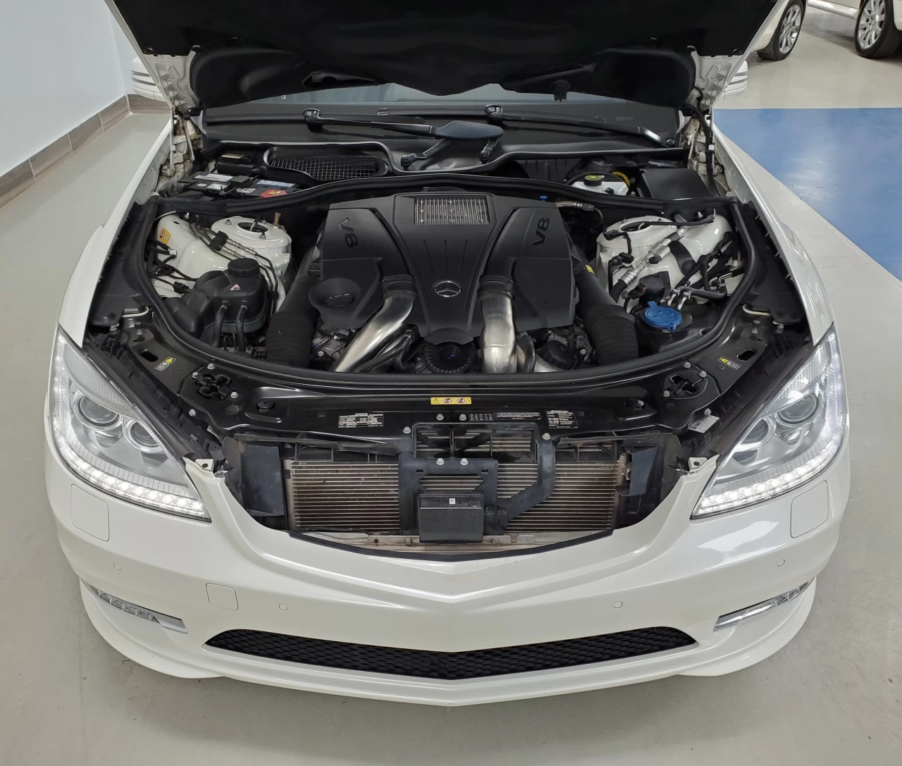 2013 Mercedes-Benz S-Class 4dr Sdn S 550 4MATIC SWB Image principale