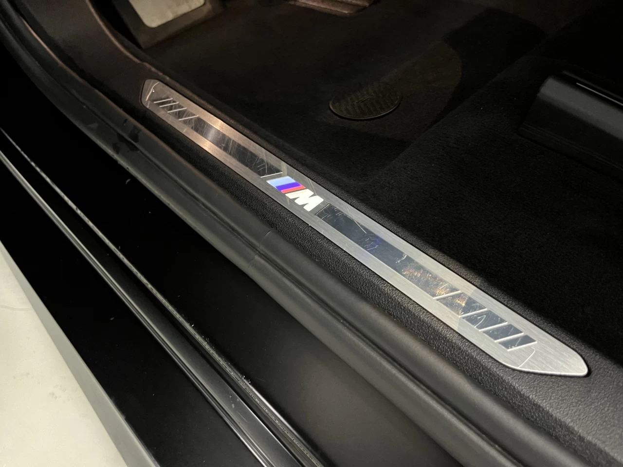 2023 BMW X6 **SOLD** MSPORT-FROZEN BLACK METALLIC Image principale