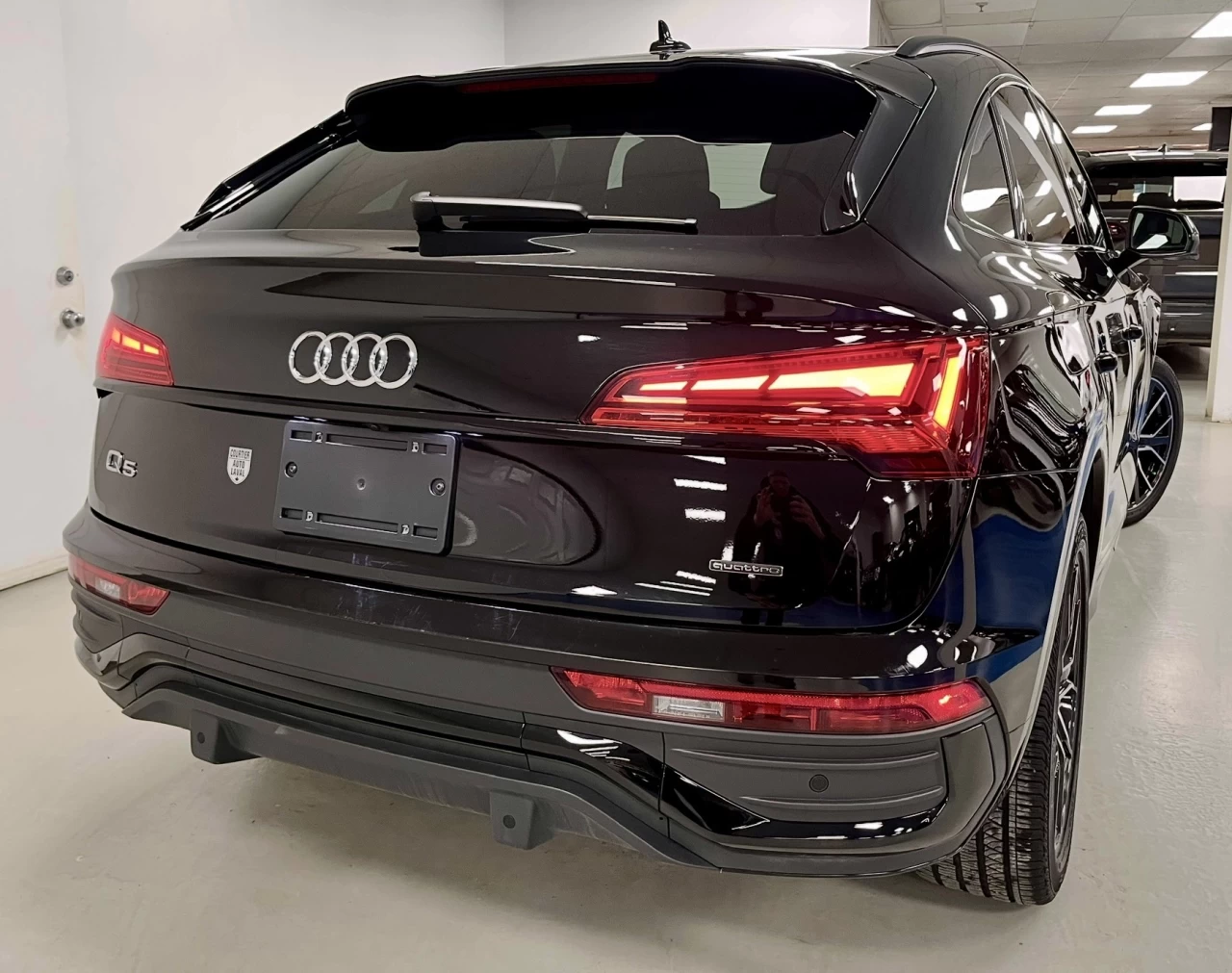 2022 Audi Q5 Sportback Technik 45 TFSI quattro *LOW KM* Image principale