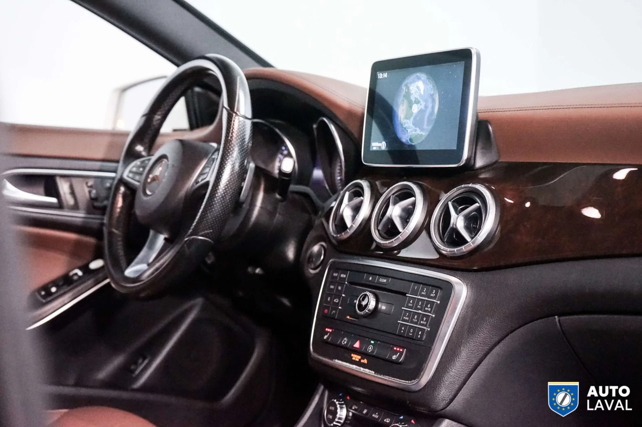 2015 Mercedes-Benz CLA CLA 250 Image principale