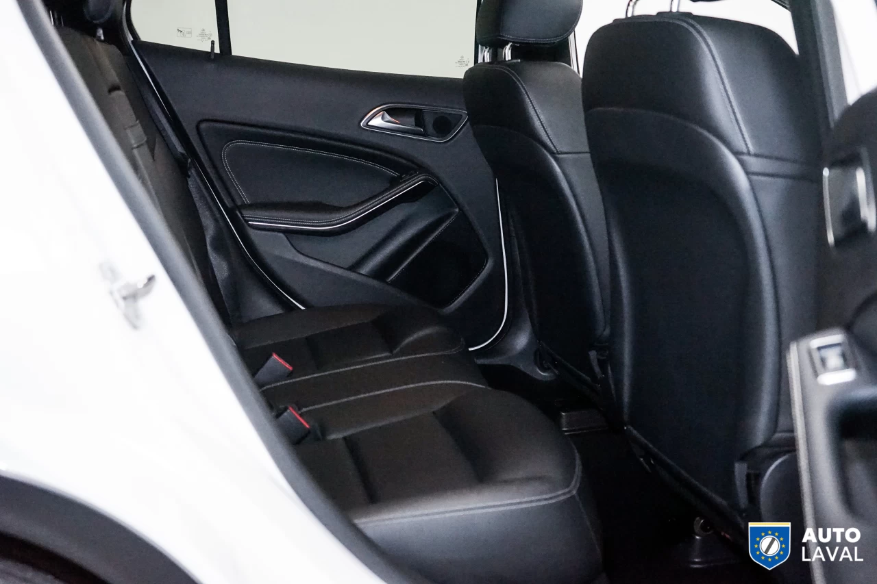 2020 Mercedes-Benz GLA GLA 250 4MATIC SUV Image principale