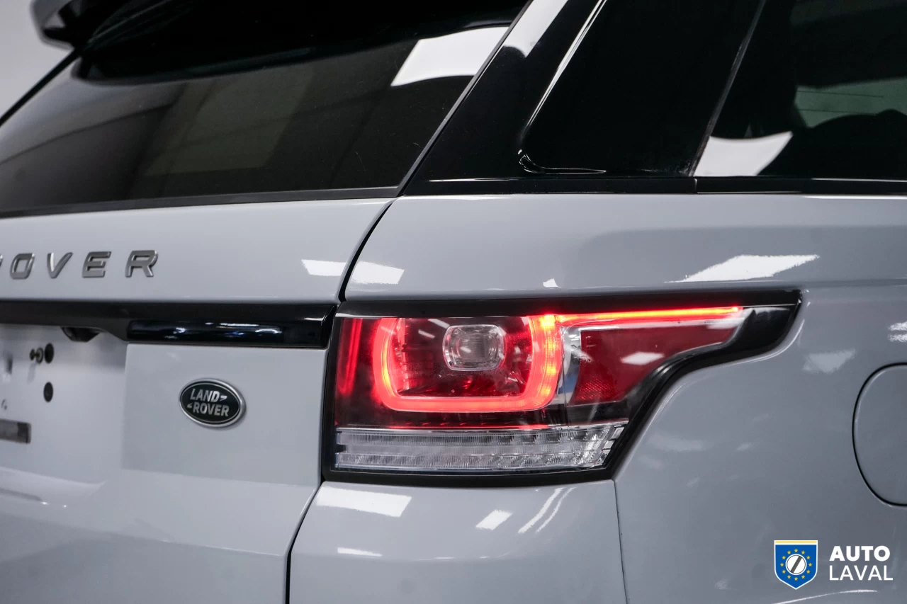 2015 Land Rover Range Rover Sport 4WD 4dr V8 Supercharged Main Image