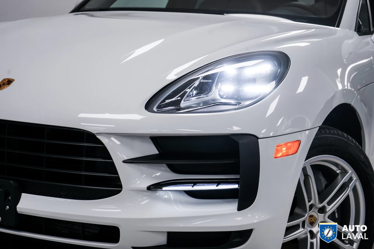 2021 Porsche Macan AWD Image principale