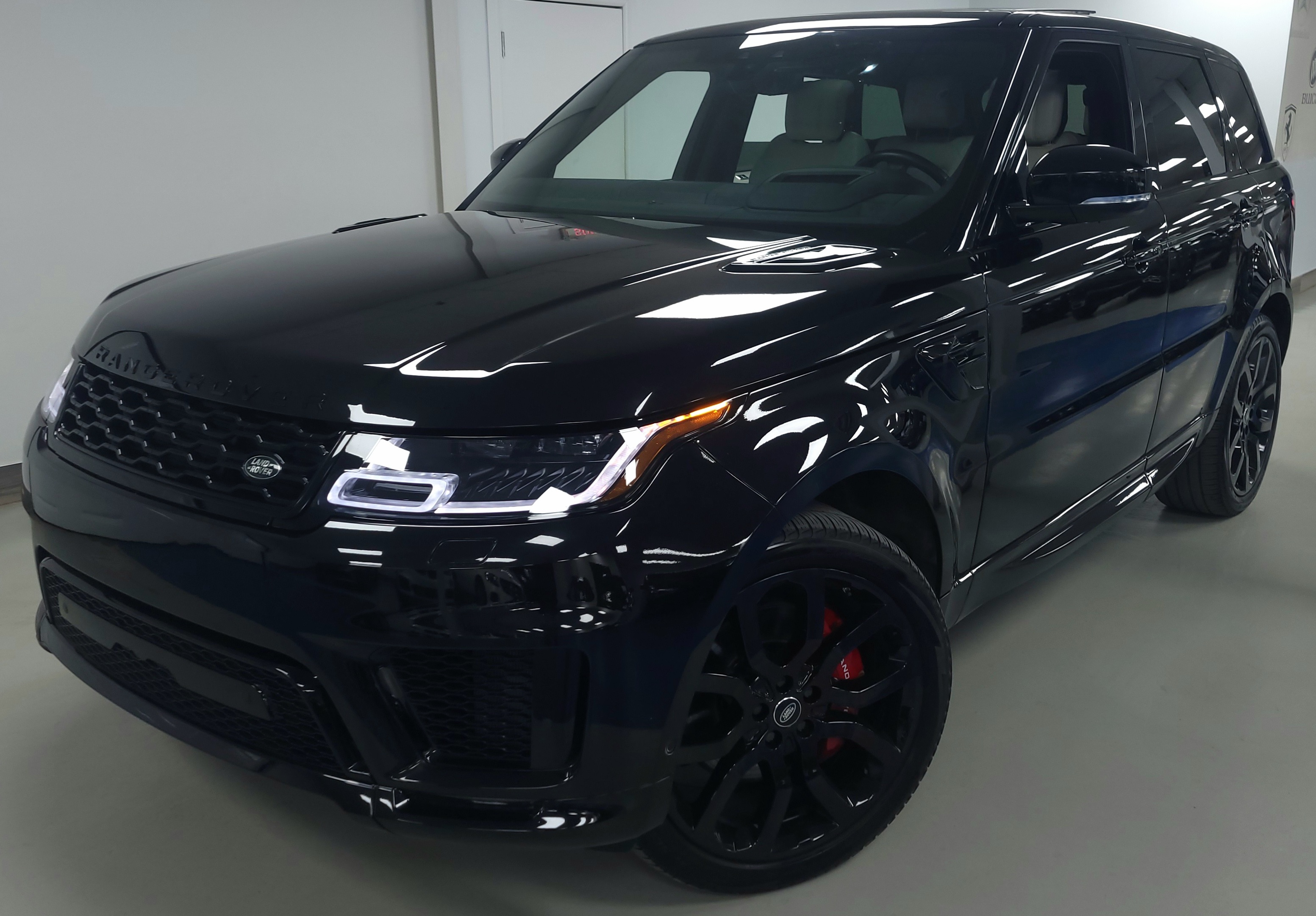 Land Rover 2020 Range Rover Sport V8 Supercharged HSE Dynamic
